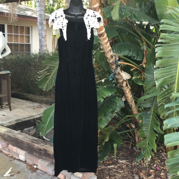 Vintage Jessica McClintock off shoulder velvet gown - Picture 7 of 16